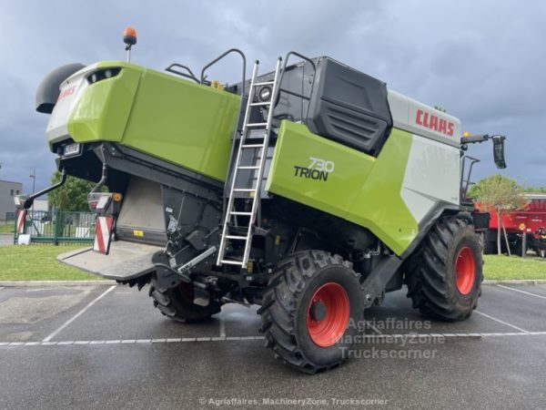 CLAAS TRION 730