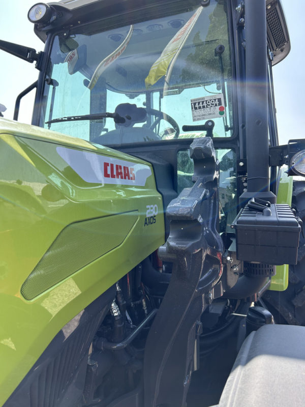 tracteur axos 230 claas jf agri à schlierbach